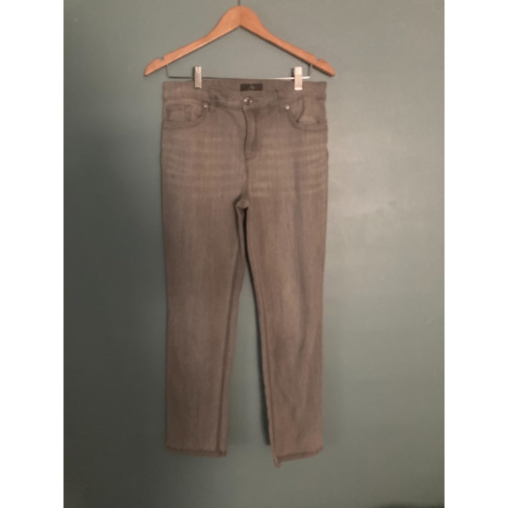 Chico's gray/silver So Slimming Collection jeans size 1 short
